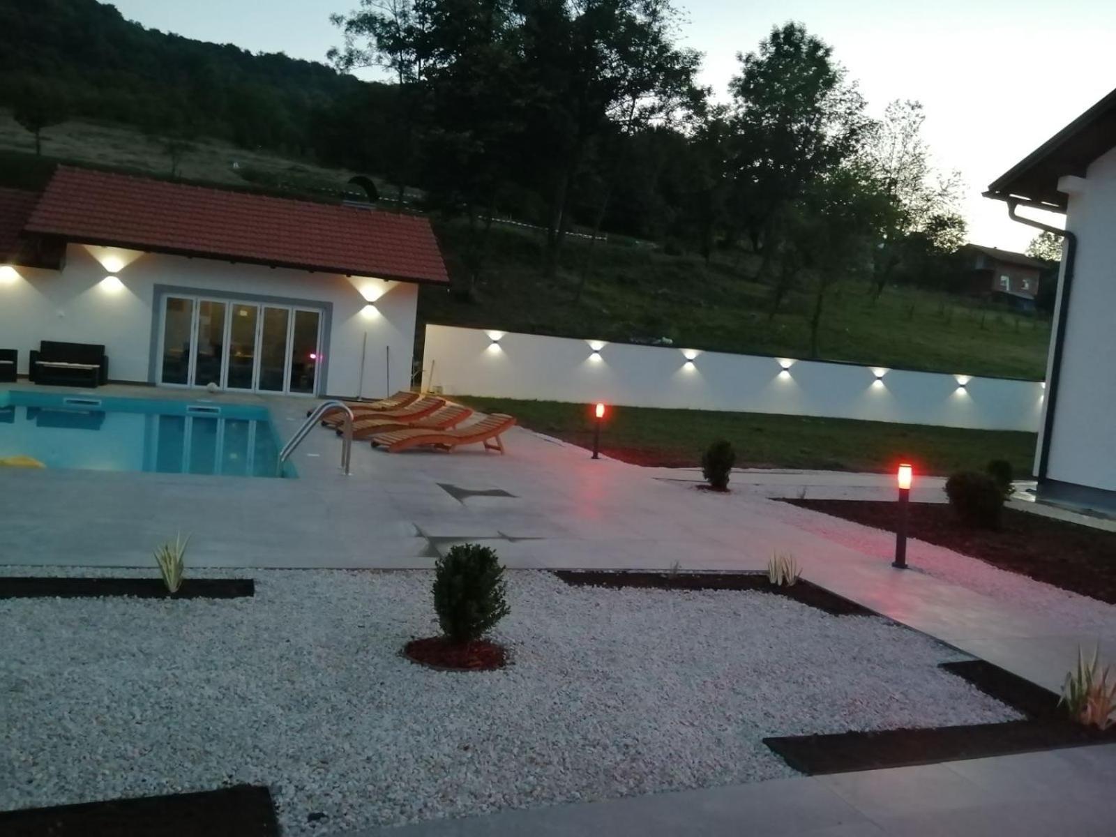 Romantic Lodge Баня-Лука Экстерьер фото
