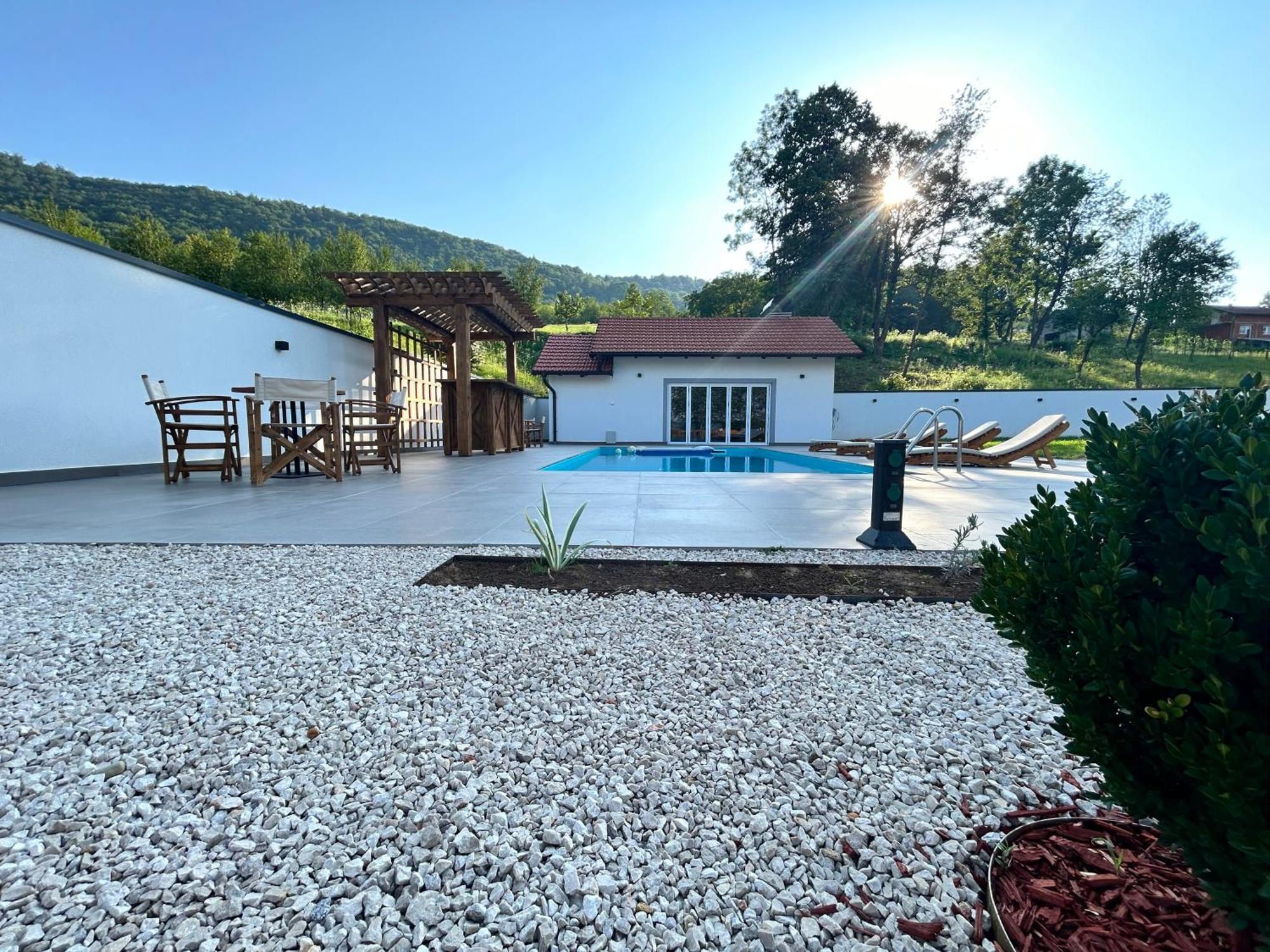 Romantic Lodge Баня-Лука Экстерьер фото
